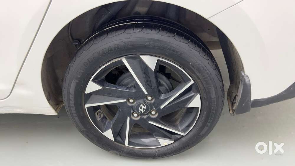Hyundai Verna 1.5 Sx (o) Vtvt Ivt, 2021, Petrol