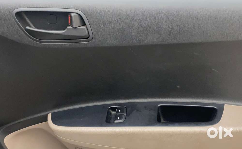 Hyundai Xcent Base 1.2, 2014, Petrol