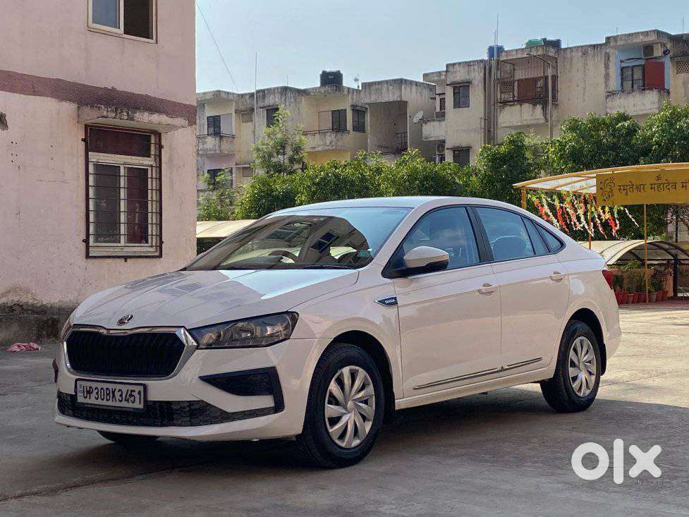 Skoda Slavia 1.0 Active Tsi, 2022, Petrol