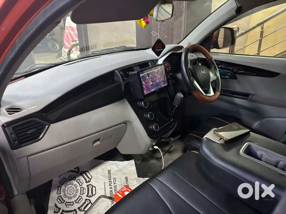 Mahindra Kuv 100 2016 Model