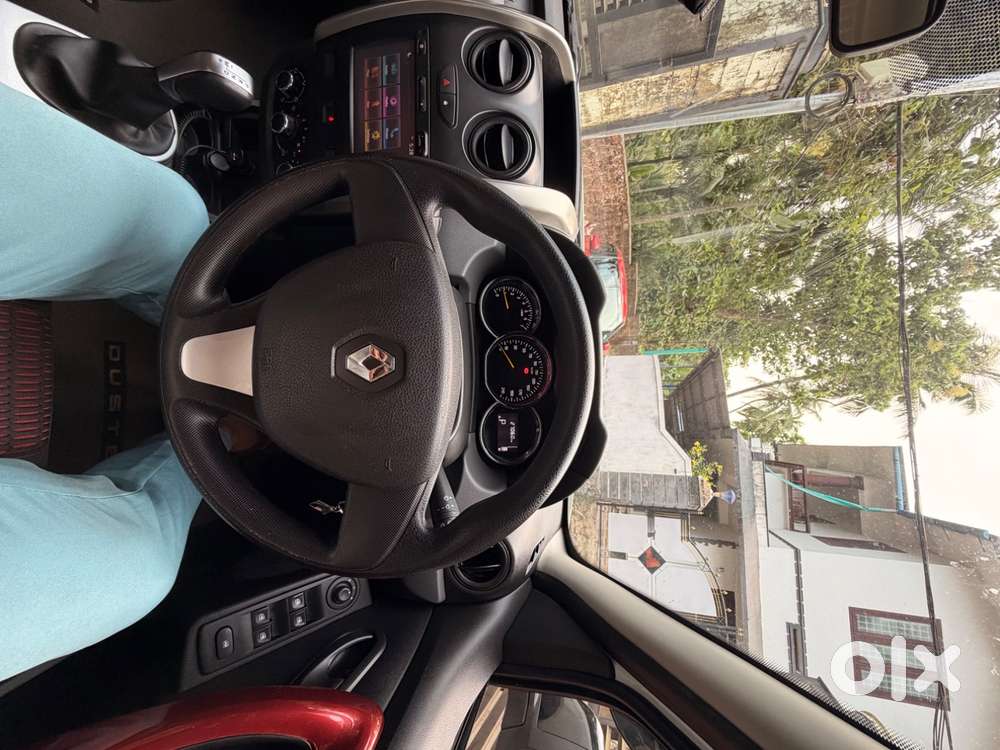 Renault Duster (2019)_27060 Km_ 1.5 Rxs Cvt Petrol
