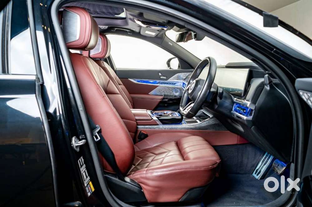 Bmw I7 Xdrive60, 2024, Electric
