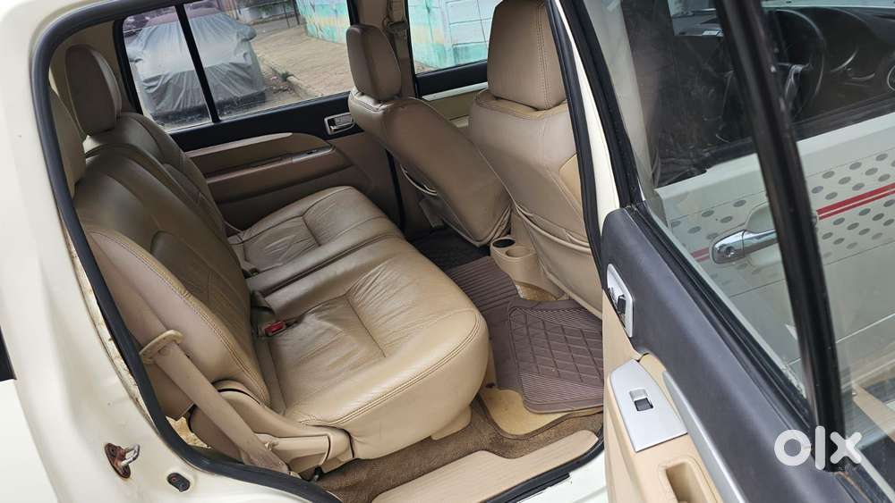 Ford Endeavour 3.0l 4x4 At, 2013, Diesel