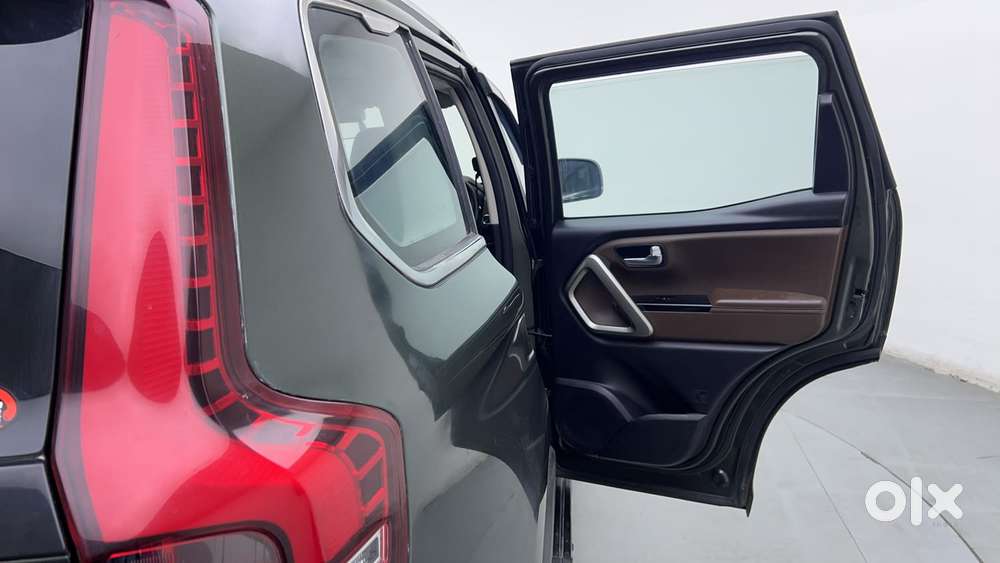 Mahindra Scorpio N Z8 L Diesel At 2wd 6 Str, 2023, Diesel