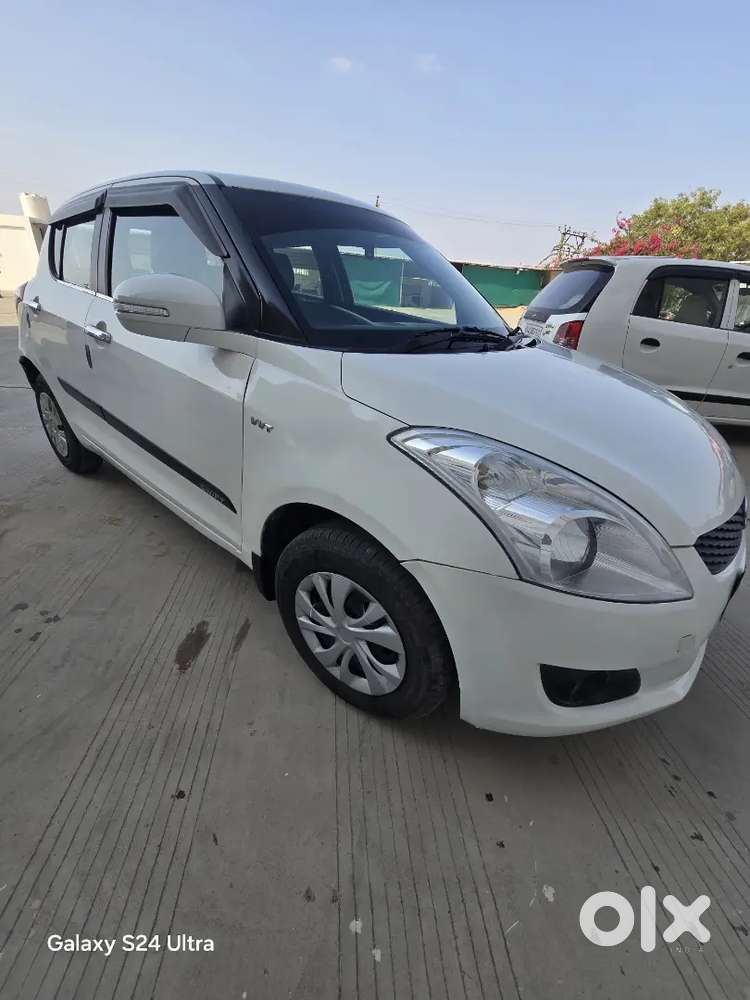 Maruti Suzuki Swift 2011 Cng & Hybrids 66150 Km Driven