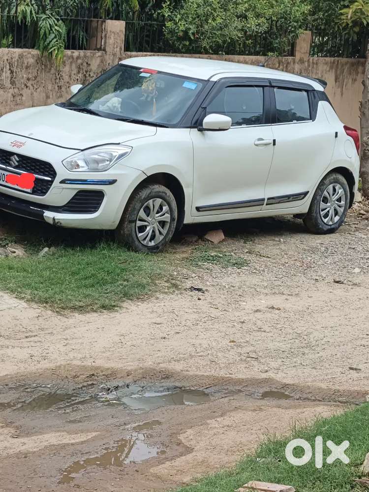 Maruti Suzuki Swift Vxi 2024
