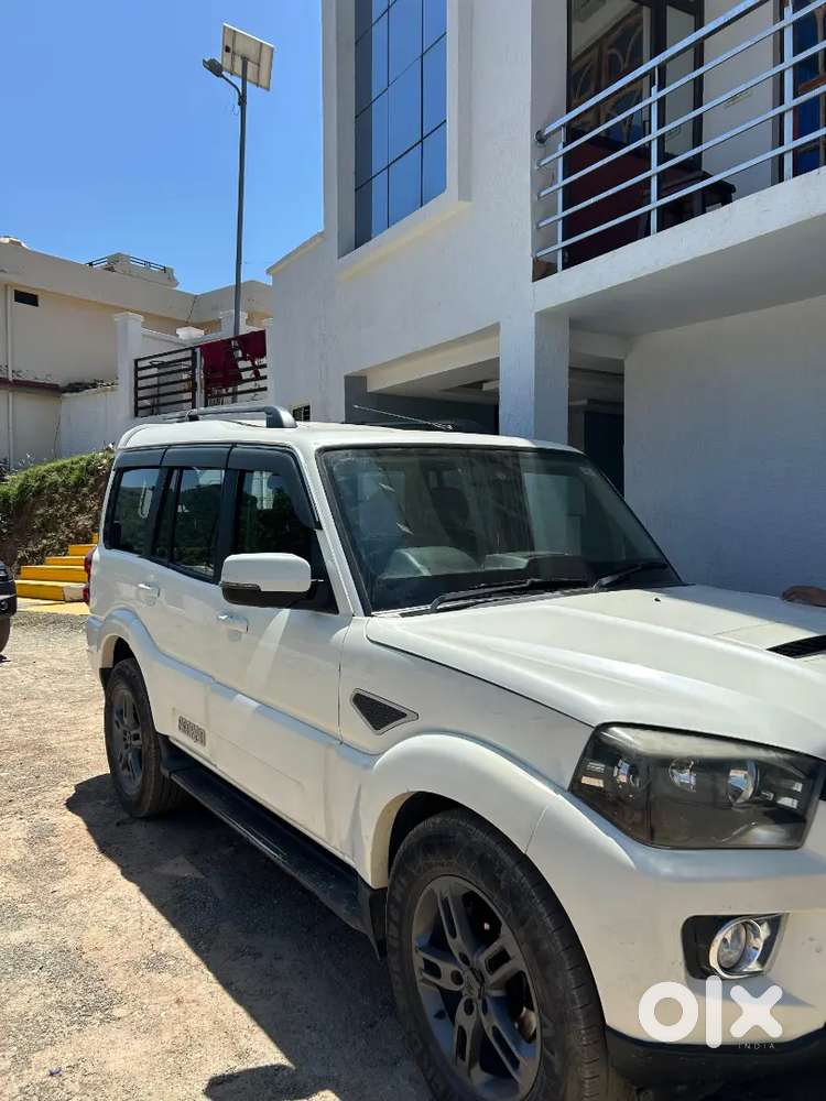 Mahindra Scorpio Classic 2018 Diesel 85000 Km Driven