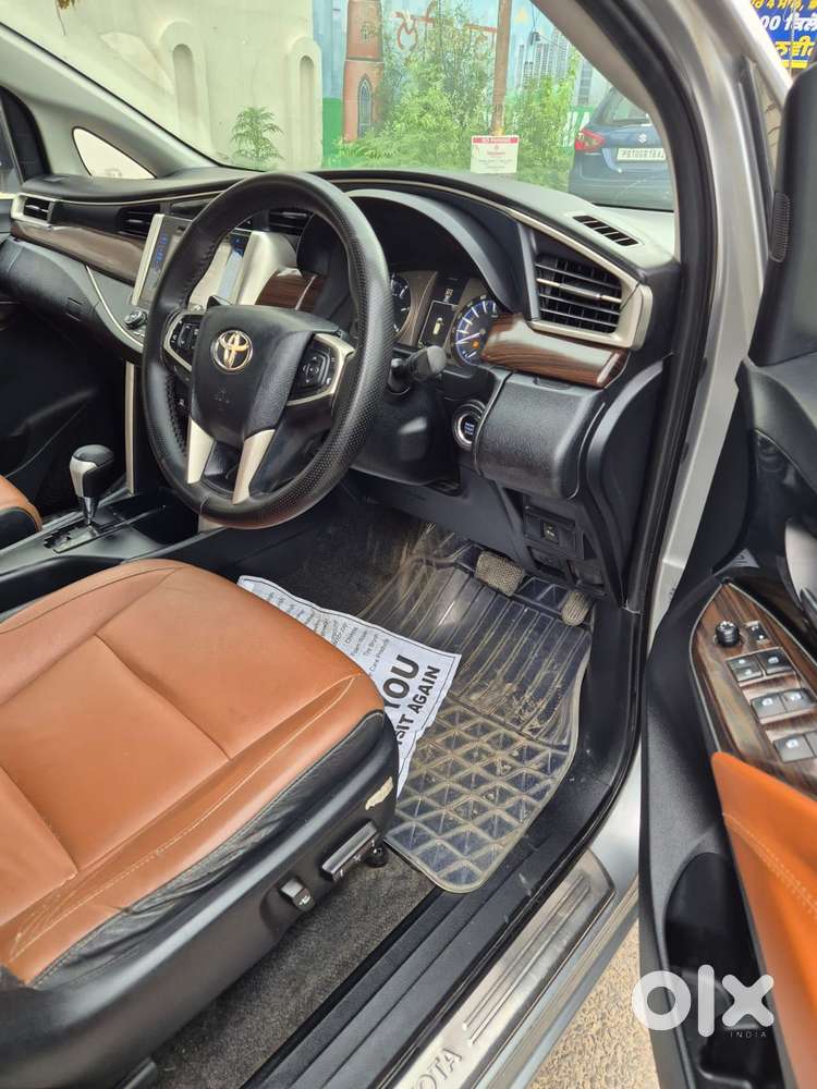 Toyota Innova Crysta 2.7 Zx At, 2016, Diesel