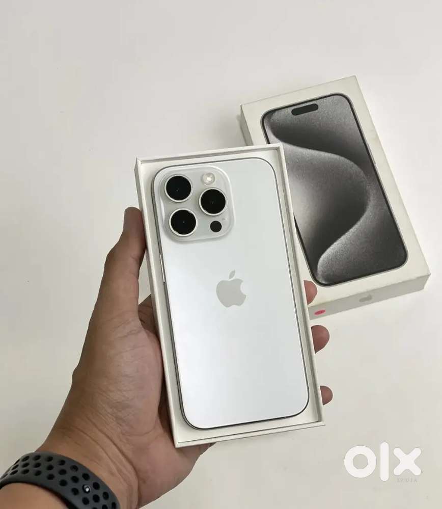 IPHONE 15 PRO IN NEXT TO NEW CONDITION WITH WARRANTY BILL & BOX