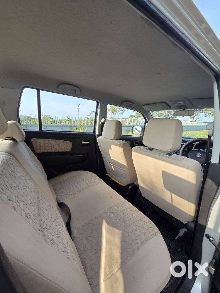 Maruti Suzuki Wagon R Vxi Amt1.2, 2018, Petrol