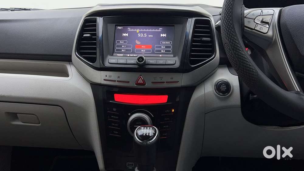 Mahindra Xuv300 W8, 2019, Petrol