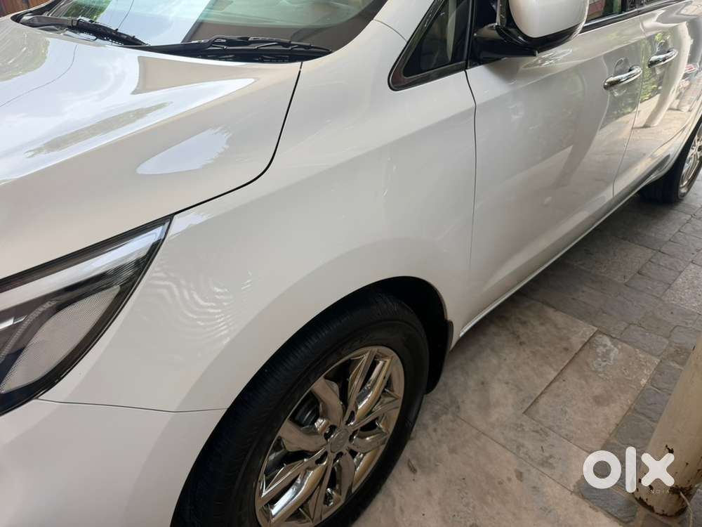 Kia Carnival Limousine 2021