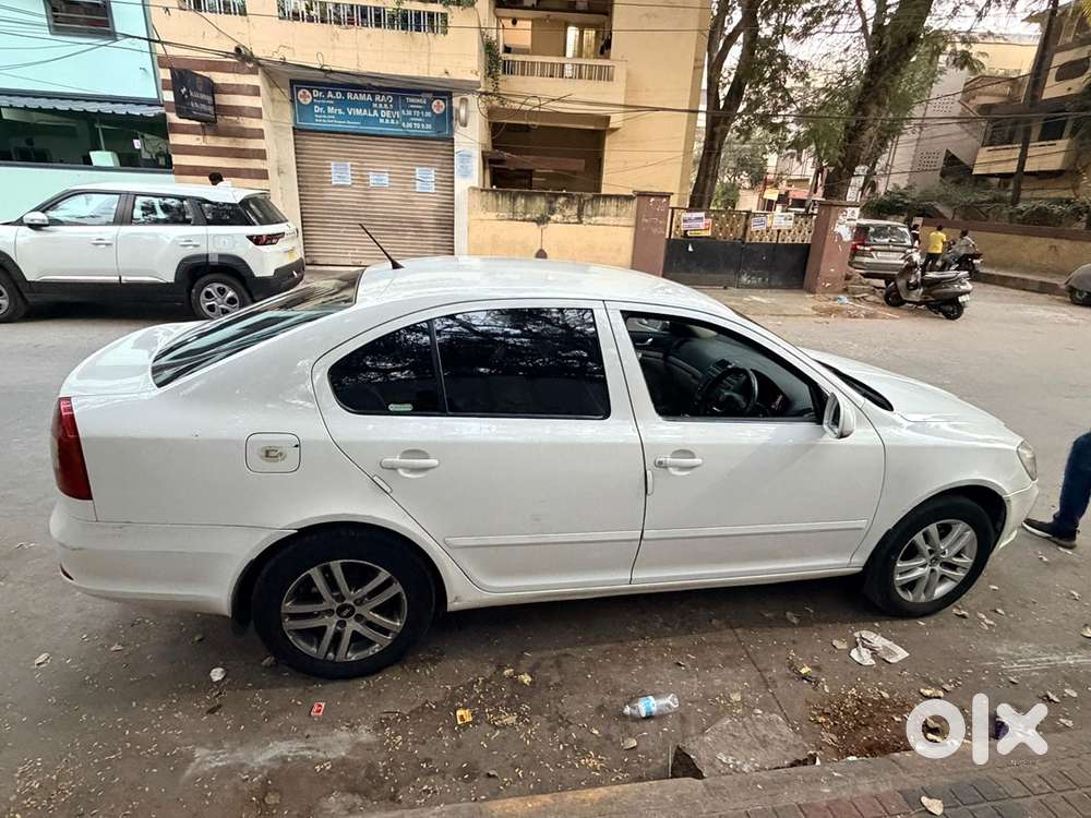 Skoda Laura 2013 Diesel Well Maintained