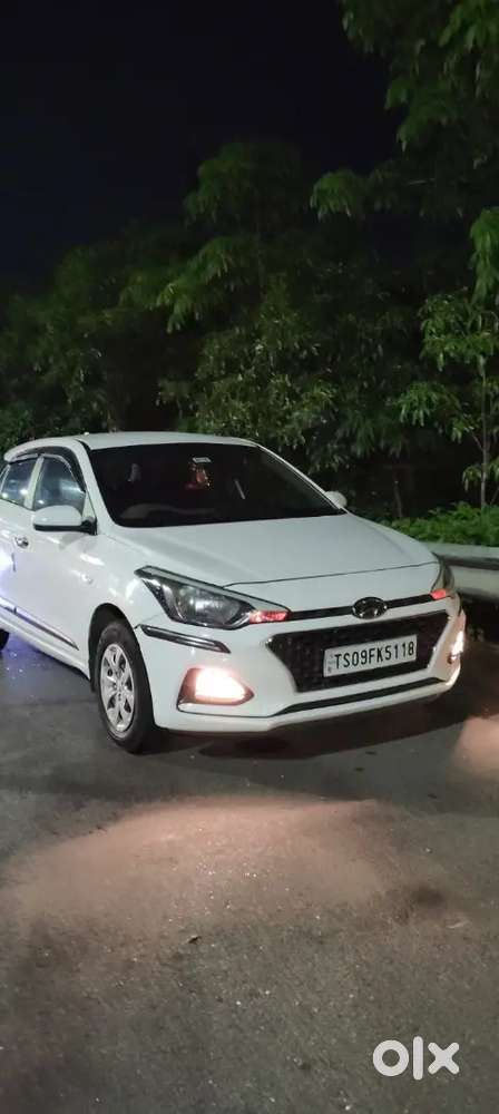 Hyundai New I20 2019 Petrol 97000 Km Driven