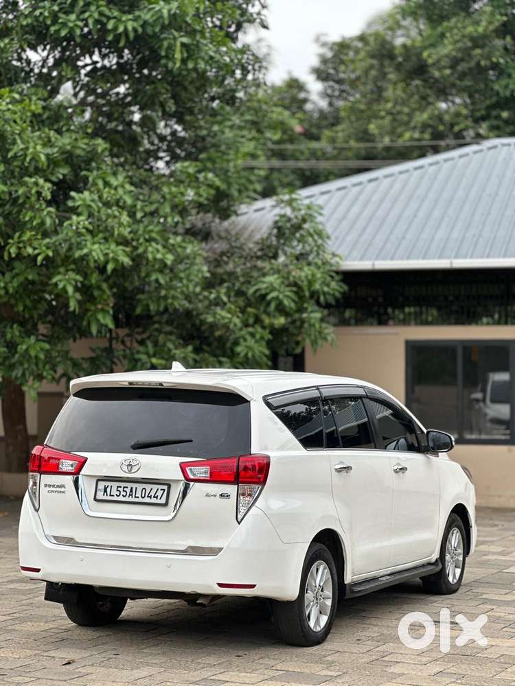 Toyota Innova Crysta 2.4 Gx Mt, 2016, Diesel