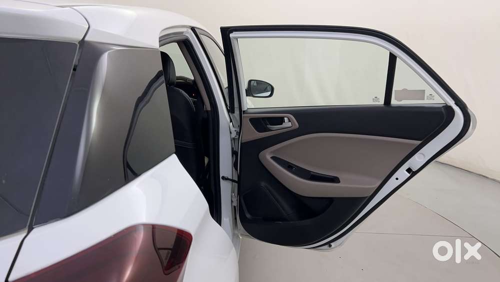 Hyundai Elite I20 Sportz Plus, 2020, Petrol