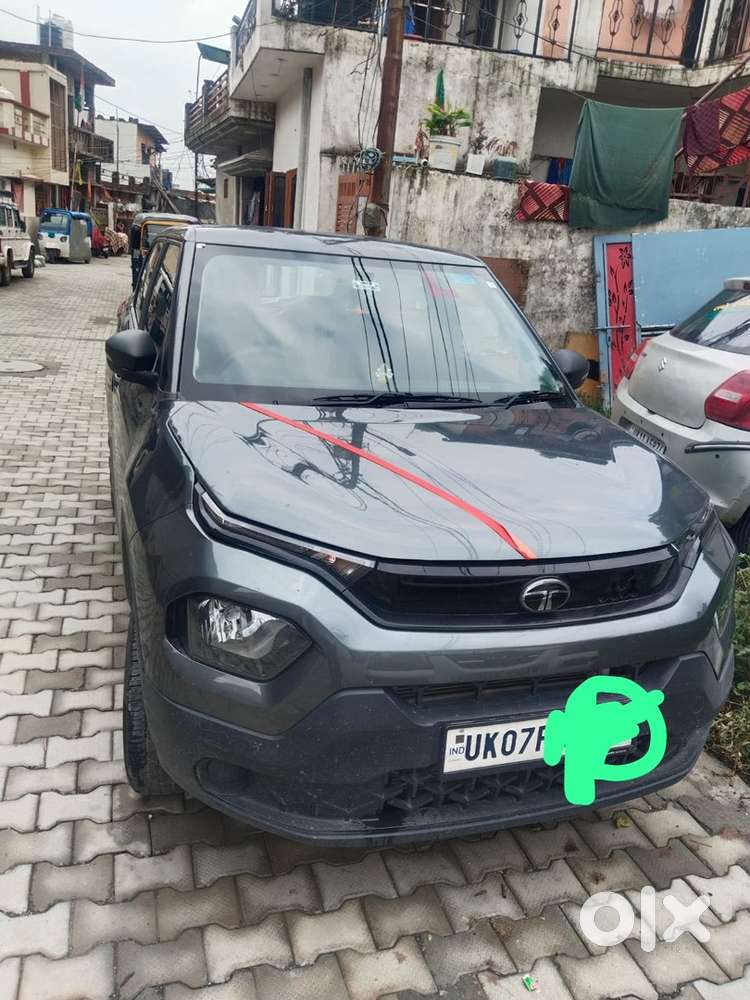 Tata Punch Petrol 2025