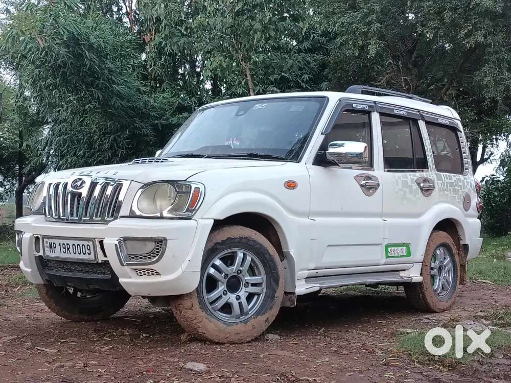 Mahindra Scorpio With 0009 No. Plate