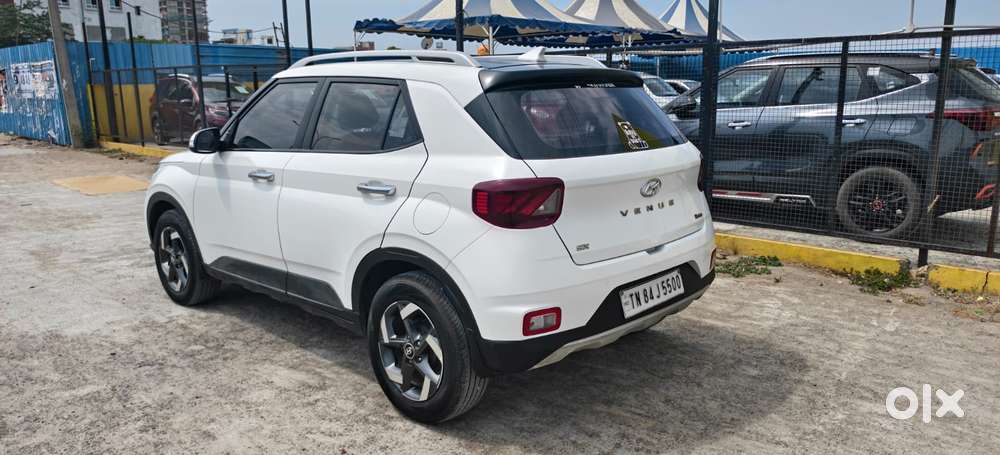 Hyundai Venue Sx Turbo, 2019, Petrol