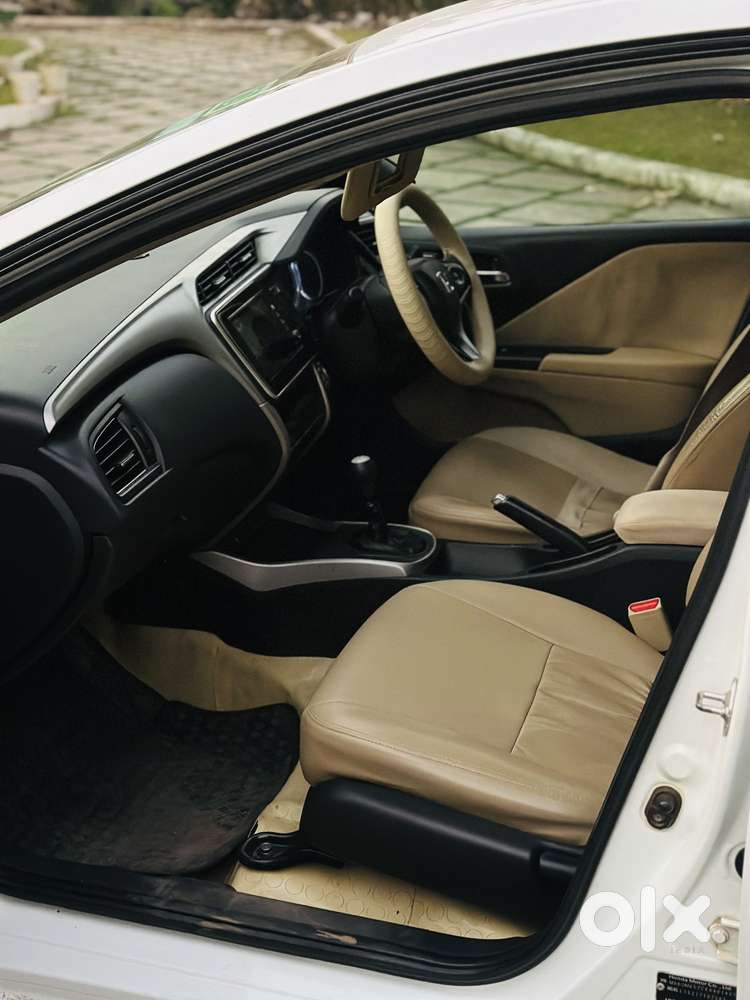 Honda City I-vtec V, 2019, Petrol