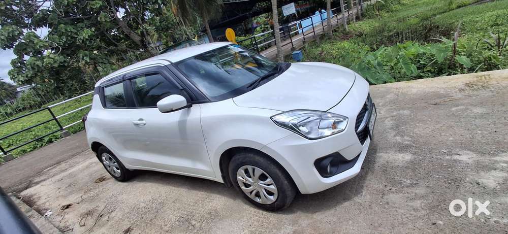 Maruti Suzuki Swift 1.2 Vxi (o), 2023, Petrol