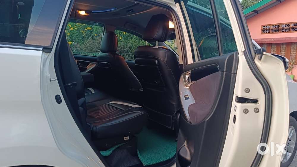 Toyota Innova Crysta 2.4 V 8 Str, 2020, Diesel