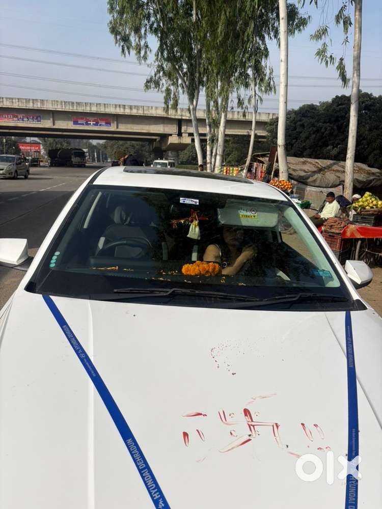 Hyundai Verna Petrol 2025