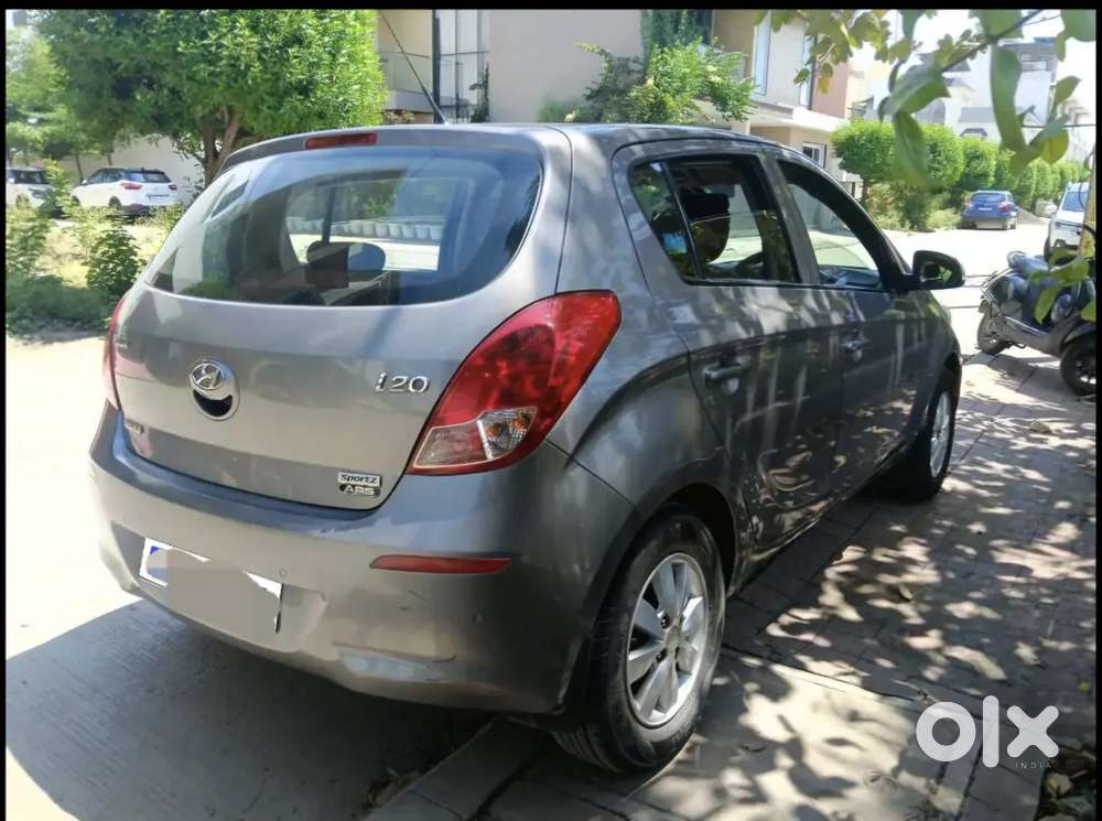 Hyundai I20 2013 Diesel 130000 Km Driven