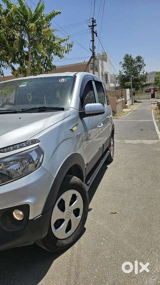 Mahindra Nuvosport 2016