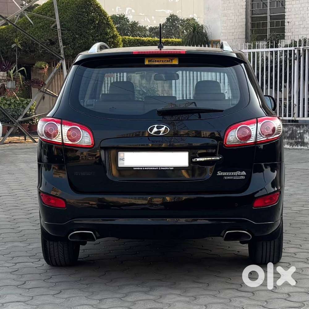 Hyundai Santa Fe 4wd At 2013, 86000 Kms Chandigarh Registration.