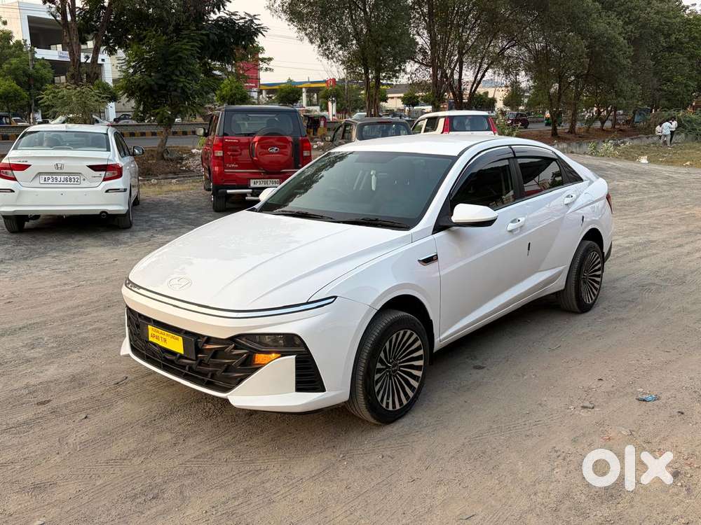 Hyundai Verna 1.5 Ex Vtvt, 2023, Petrol