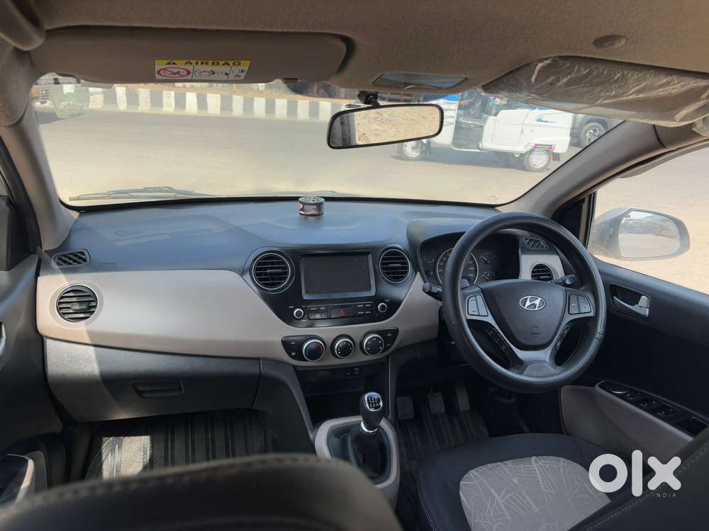 Hyundai Grand I10 2016-2017 Sportz, 2017, Petrol