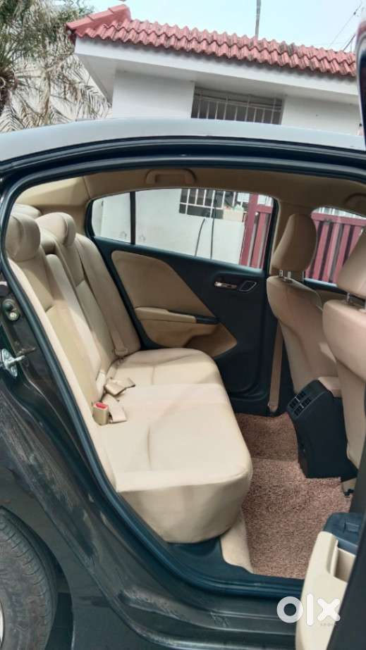 Honda City 1.5 V 4th Gen I-vtec Mt, 2022, Petrol