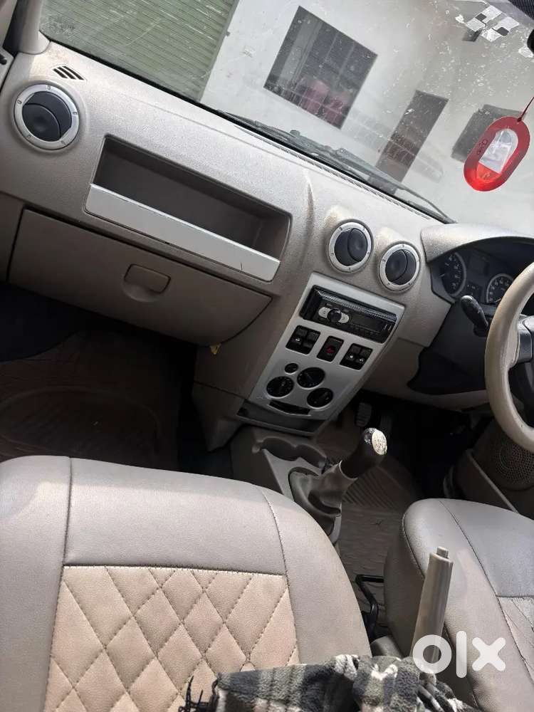 Mahindra Verito 2011