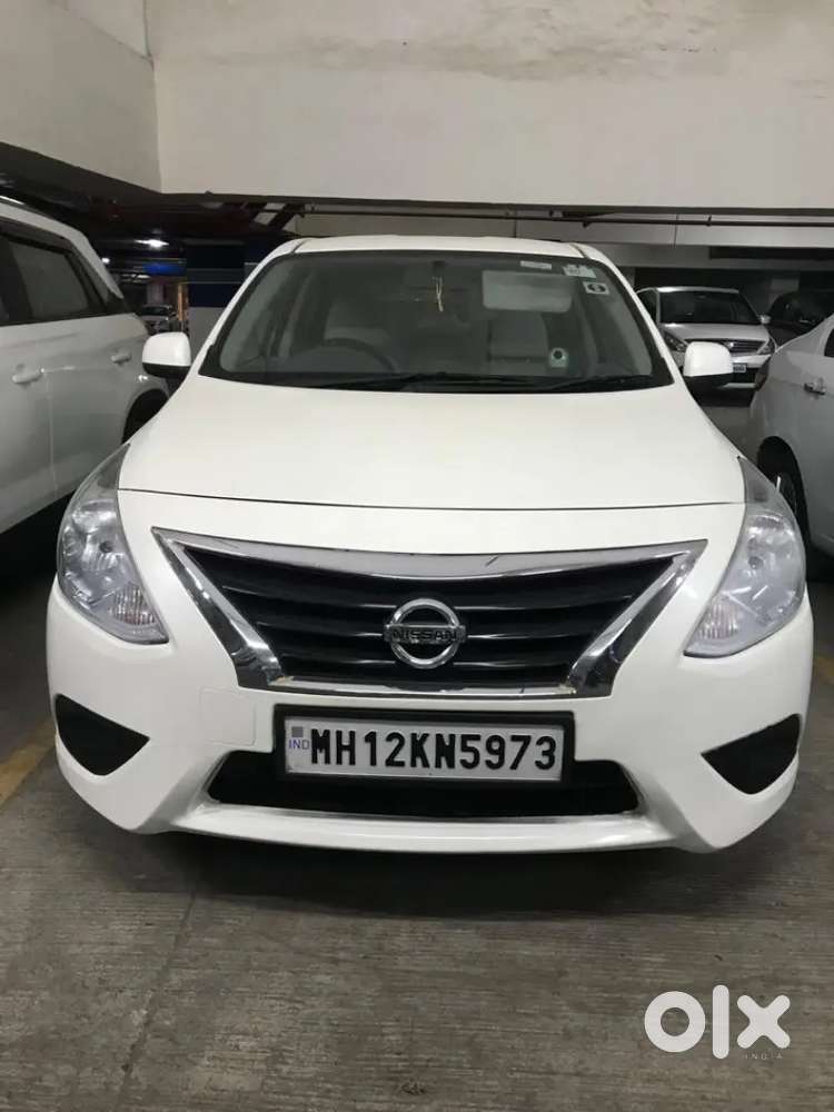Nissan Sunny 2015