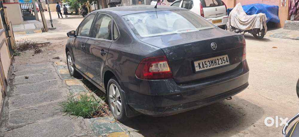 Skoda Rapid Tsi Active 1.0 Mt, 2021, Petrol