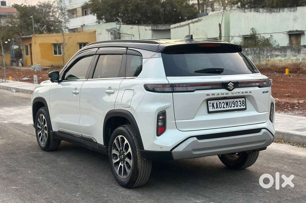 Maruti Suzuki Grand Vitara Smart Hybrid Alpha, 2024, Petrol