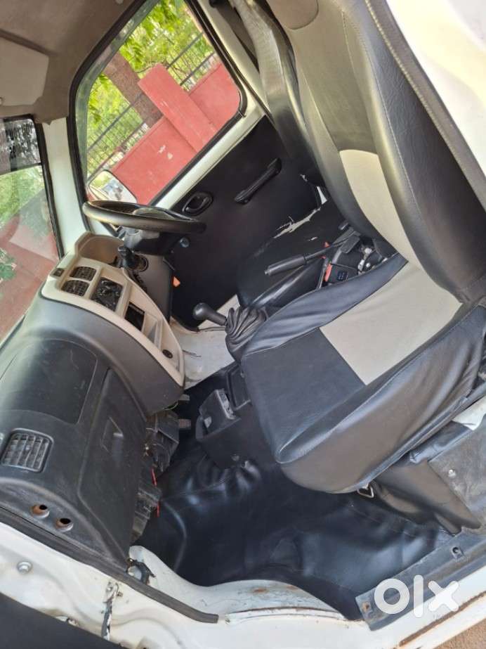 Maruti Suzuki Eeco 1.2 7 Str, 2023, Petrol
