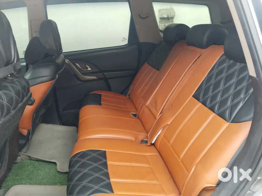 Xuv 500 W8