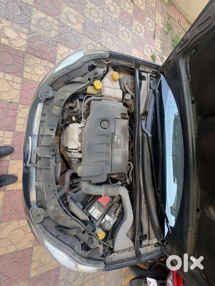 Diesel Complete Showroom Track