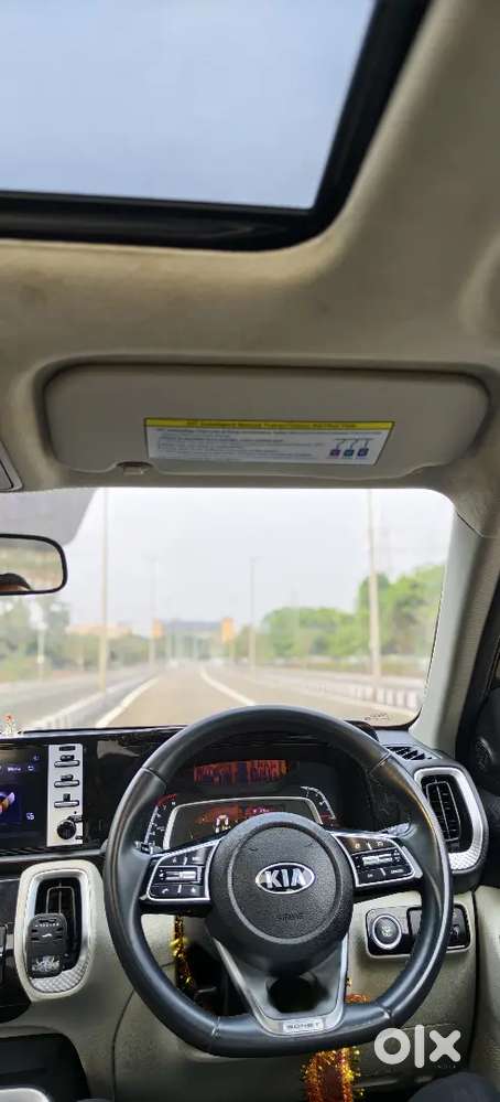 Kia Sonet Htx Turbo Imt – Top Variant  Excellent Condition