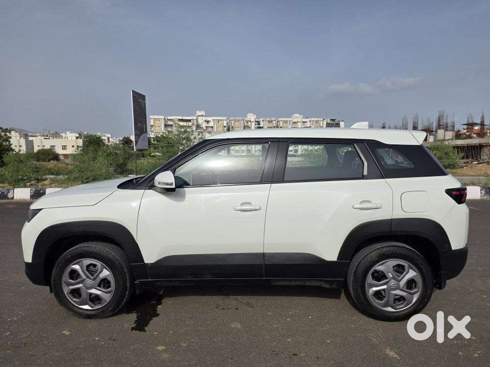 Maruti Suzuki Brezza 1.5 Vxi Cng, 2024, Cng & Hybrids