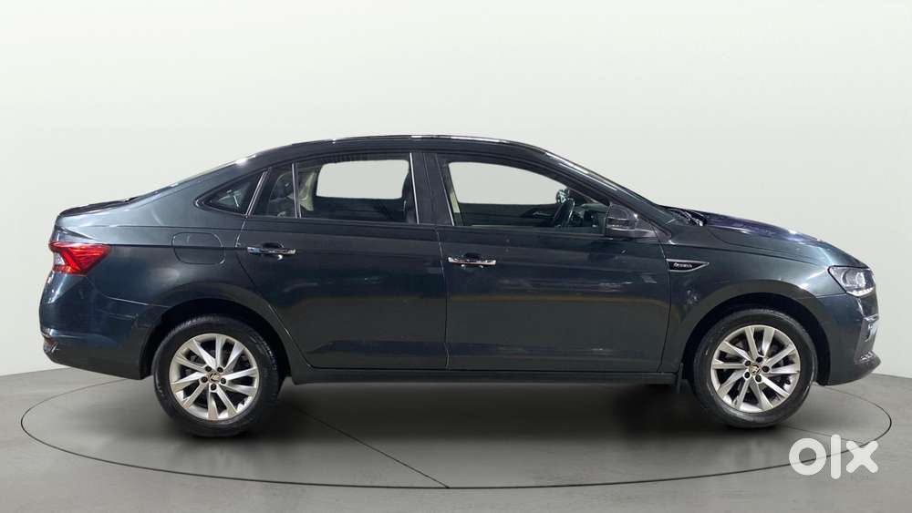 Skoda Slavia 1.0 Ambition Tsi At, 2022, Petrol