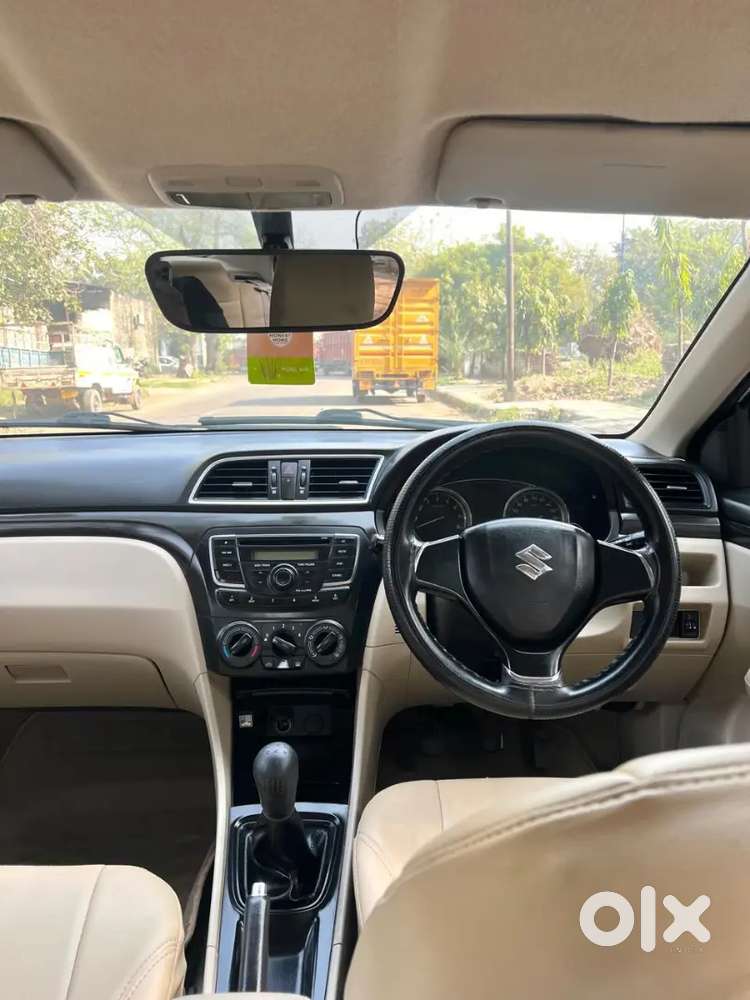 Maruti Suzuki Ciaz Vxi 2015