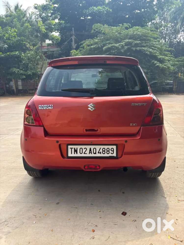 Maruti Suzuki Swift Zdi 2011 Petrol Manual