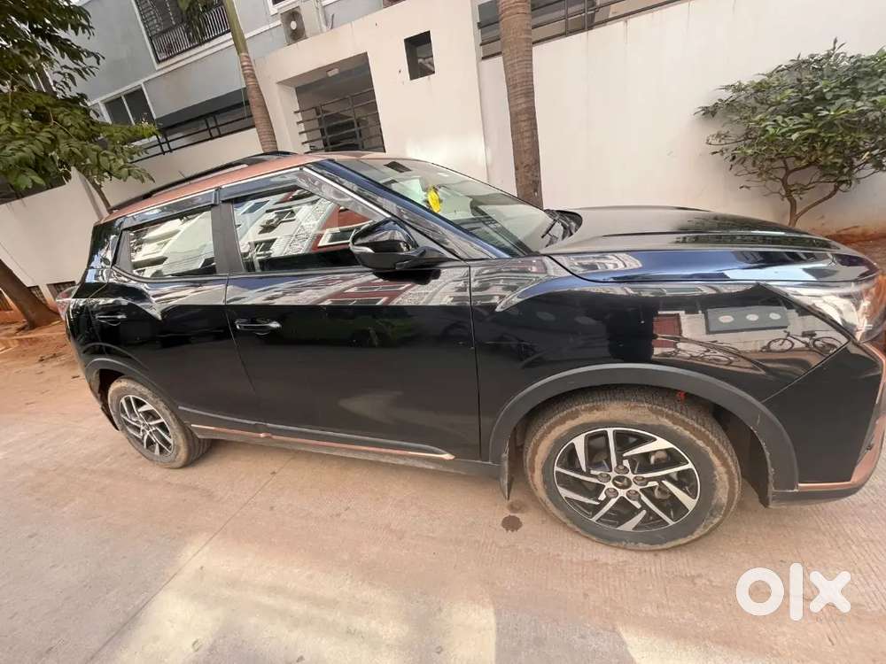 Mahindra Xuv400 Ev 2023 Electric 85000 Km Driven
