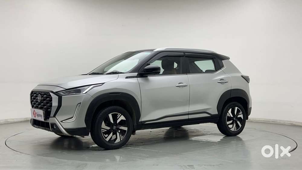 Nissan Magnite 1.0 Xv Premium Dual Tone, 2024, Petrol