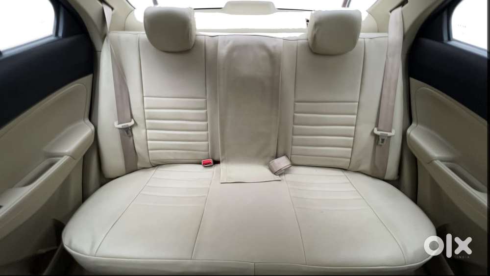 Maruti Suzuki Dzire 1.2 Vxi, 2017, Petrol