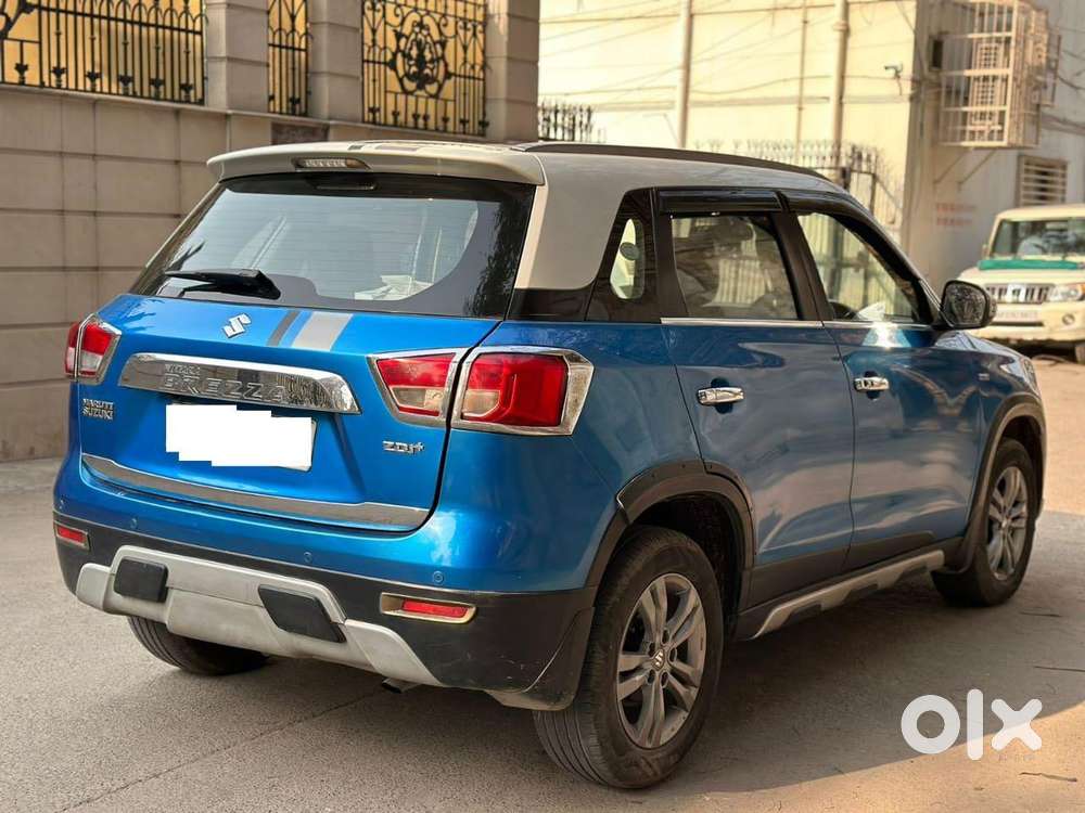 Maruti Suzuki Vitara Brezza Zdi+ Dual Tone Mt, 2017, Diesel