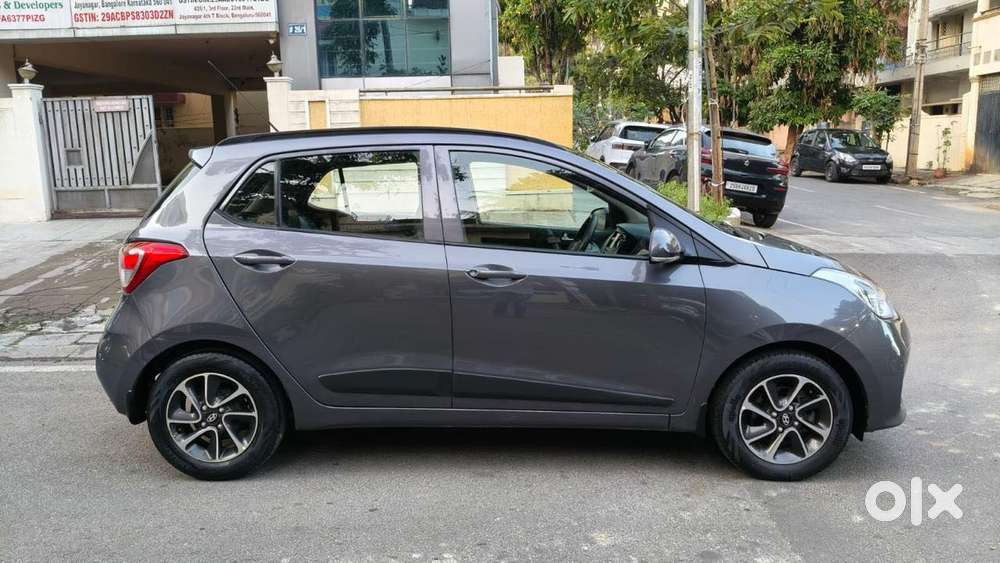 Hyundai I10 Sportz At, 2017, Petrol
